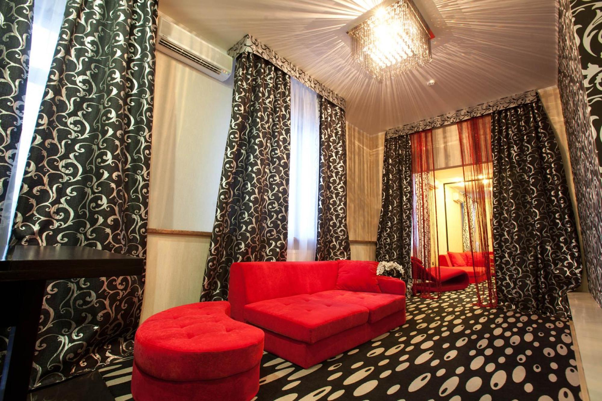 Deluxe Hotel Kupava Lviv Exteriör bild