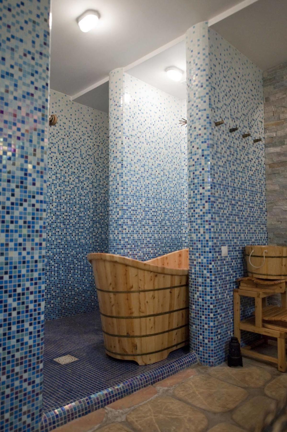 Deluxe Hotel Kupava Lviv Exteriör bild